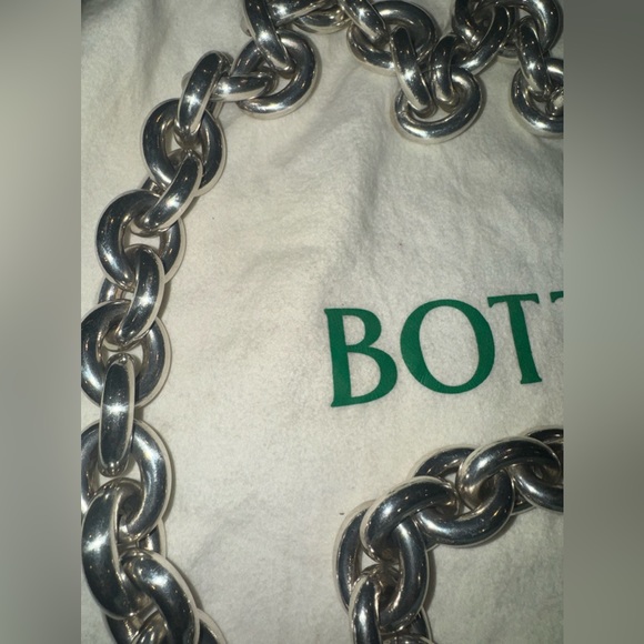 Bottega Venata Chain Cassette Bag - Picture 13 of 17